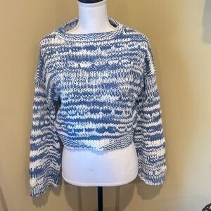 knitted women’s crop top sweater rough ended sleeves